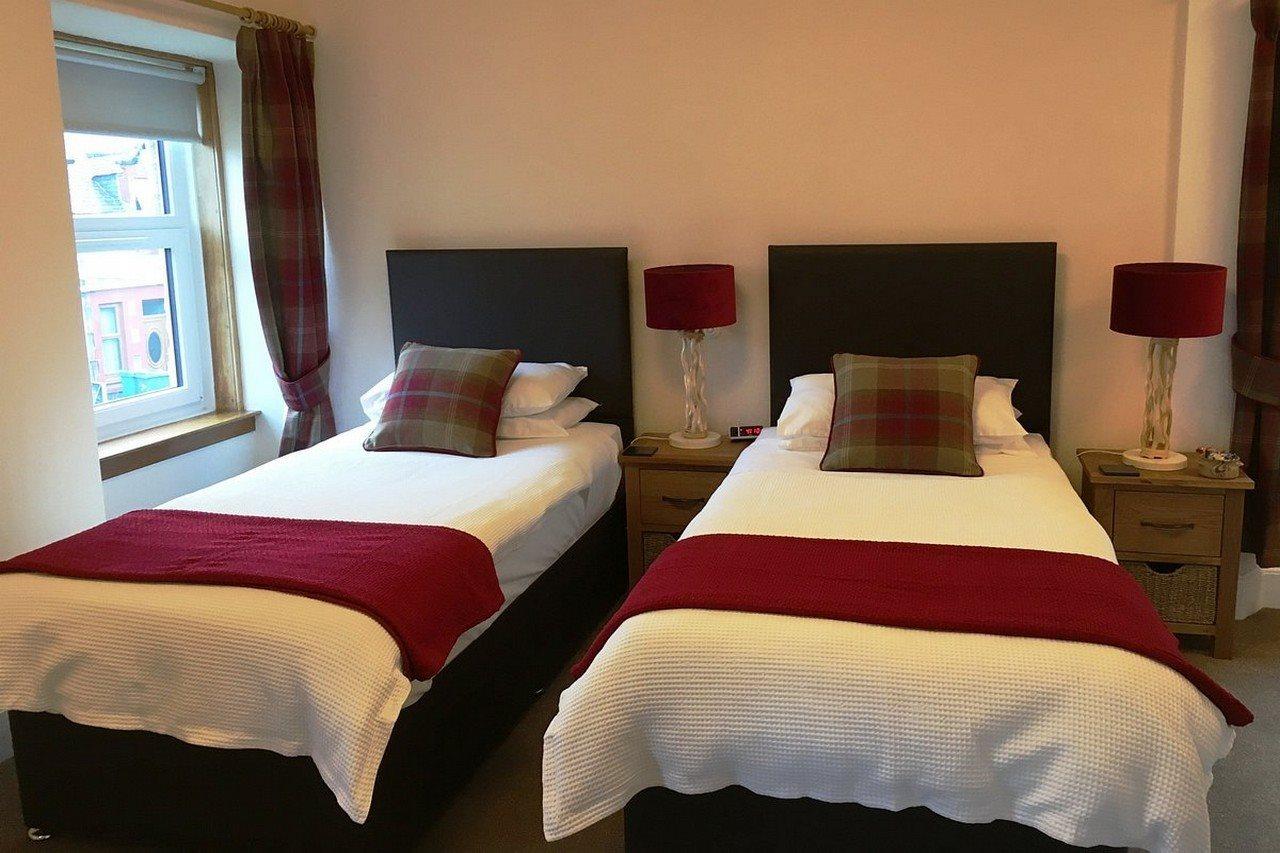 Rossmount Guest House Инвернес Екстериор снимка