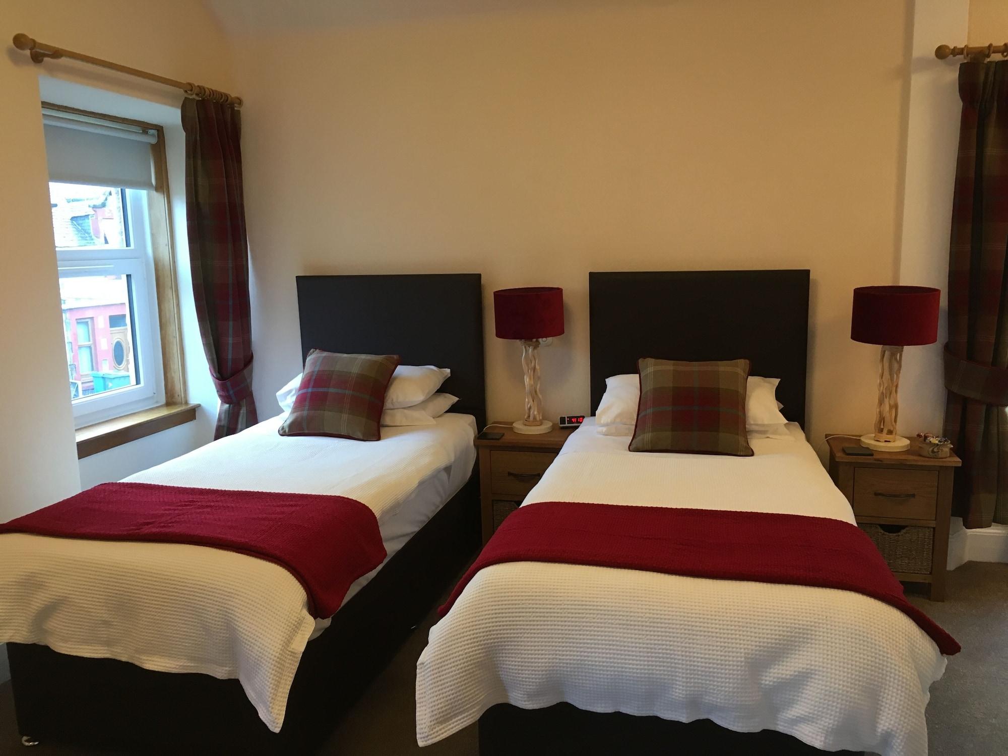Rossmount Guest House Инвернес Екстериор снимка