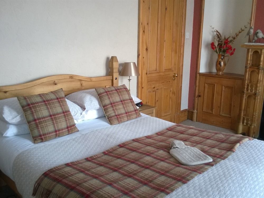Rossmount Guest House Инвернес Екстериор снимка